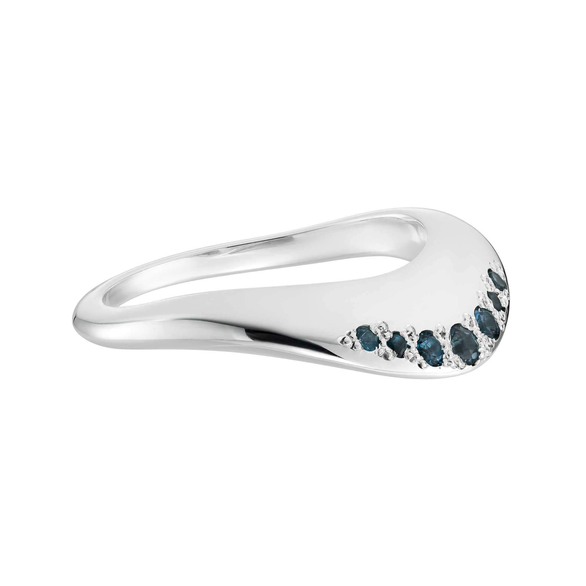 Graduated Round Topaz and Sterling Silver Wave Ring